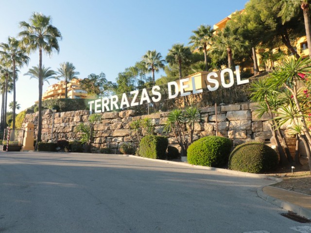 Huoneisto, New Golden Mile, R5299636