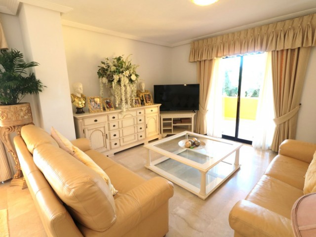 3 Makuuhuoneen Huoneisto New Golden Mile