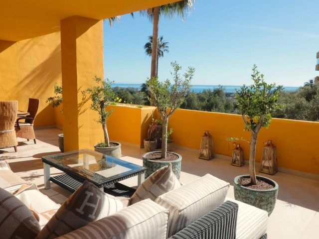 Huoneisto, New Golden Mile, R5299636