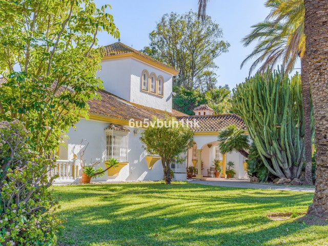 8 Makuuhuoneen Huvila Mijas