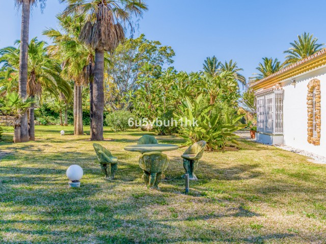 8 Makuuhuoneen Huvila Mijas