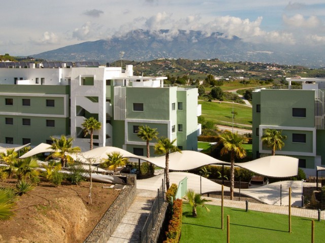 3 Makuuhuoneen Huoneisto Calanova Golf