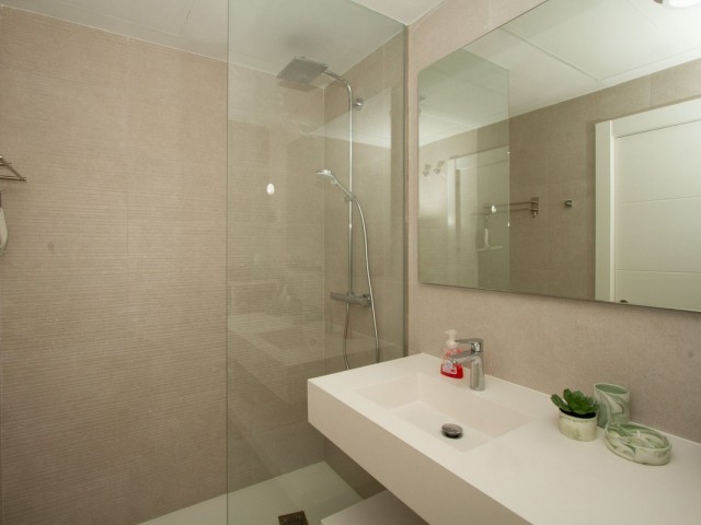 3 Makuuhuoneen Huoneisto Calanova Golf