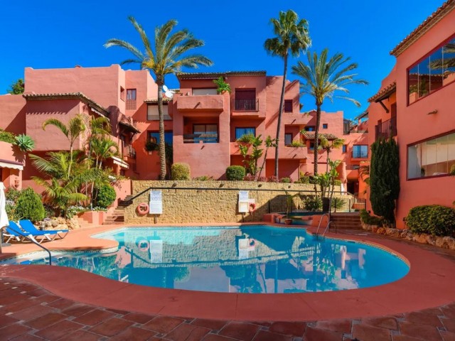2 Schlafzimmer Apartment in Elviria