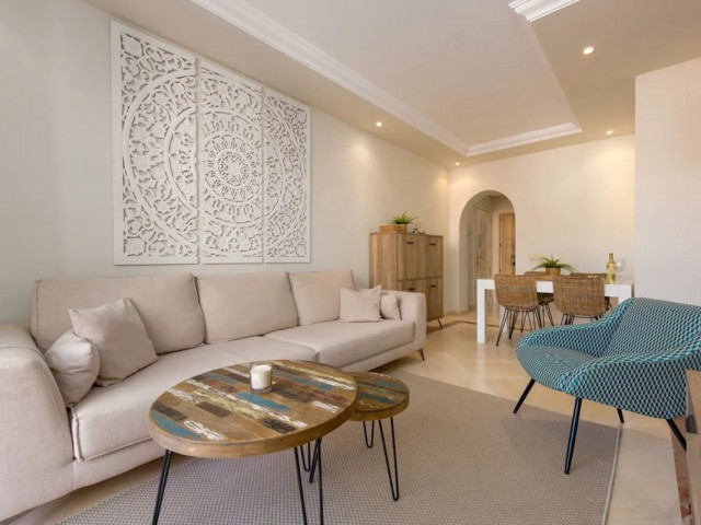 2 Schlafzimmer Apartment in Elviria