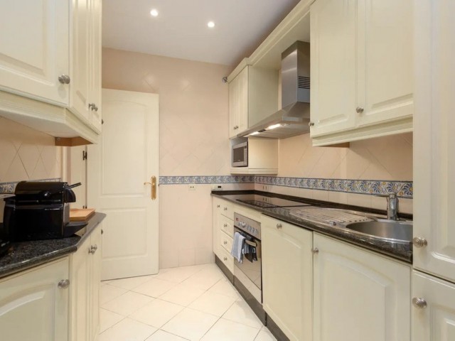 2 Schlafzimmer Apartment in Elviria