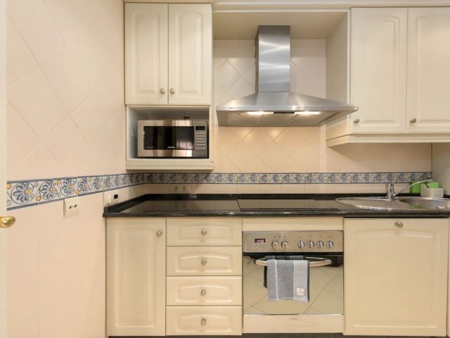 2 Schlafzimmer Apartment in Elviria