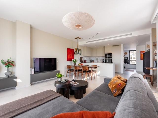 Penthouse avec 3 Chambres  à El Paraiso