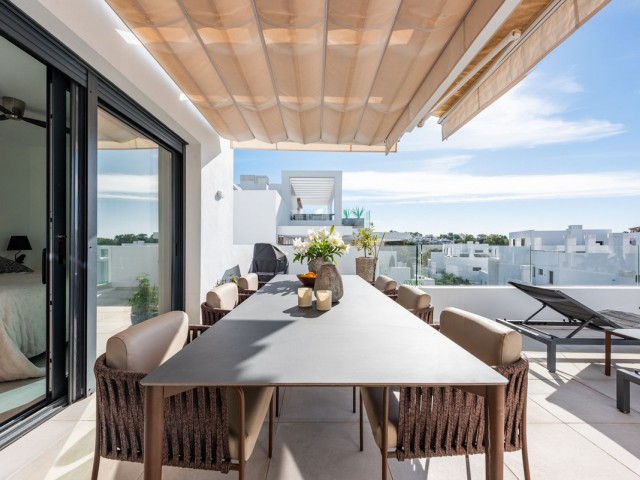 Penthouse avec 3 Chambres  à El Paraiso