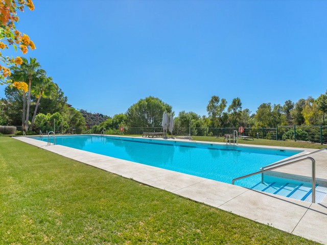 3 Makuuhuoneen Huoneisto Benahavís