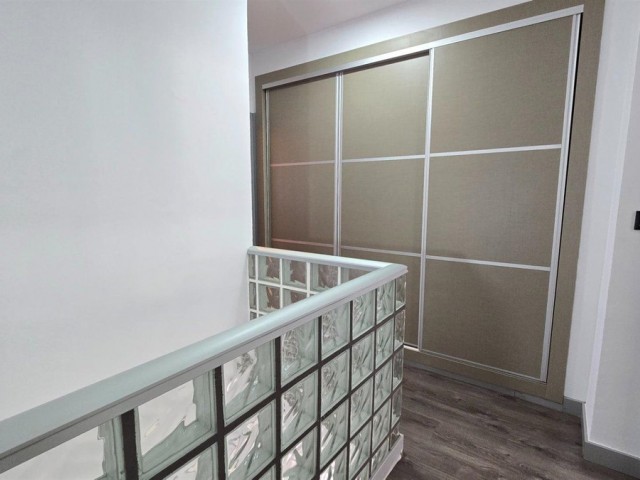 3 Schlafzimmer Apartment in La Carihuela