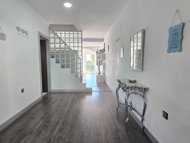 3 Schlafzimmer Apartment in La Carihuela