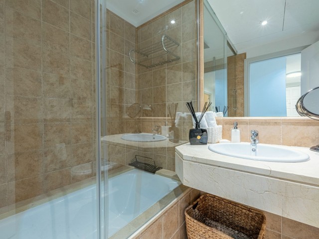 2 Schlafzimmer Apartment in Estepona