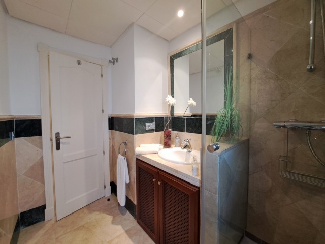 3 Makuuhuoneen Rivitalo San Roque Club