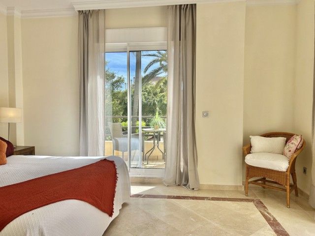 3 Makuuhuoneen Rivitalo San Roque Club