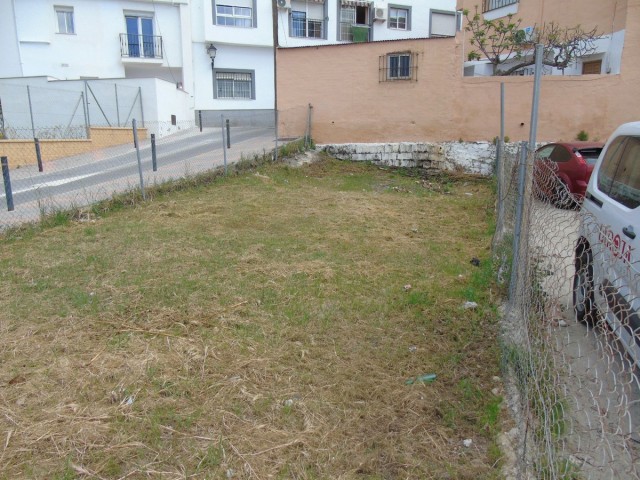  Plot in Mijas