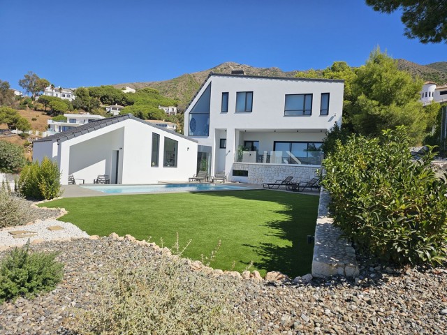 3 Makuuhuoneen Huvila Mijas