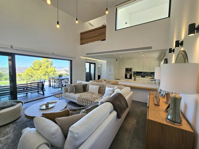 3 Makuuhuoneen Huvila Mijas