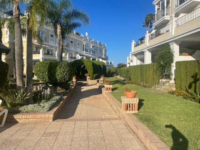 3 Makuuhuoneen Huoneisto Nueva Andalucía