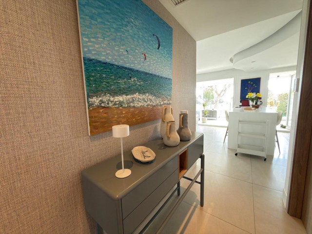 Huoneisto, San Roque, R5343022