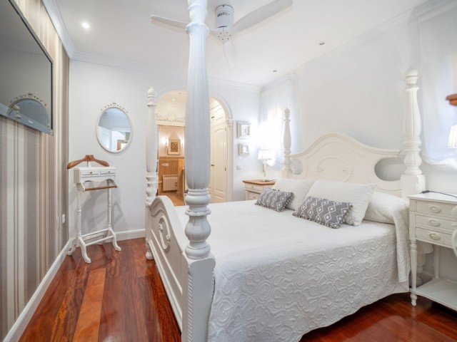 4 Bedrooms Villa in Mijas Costa