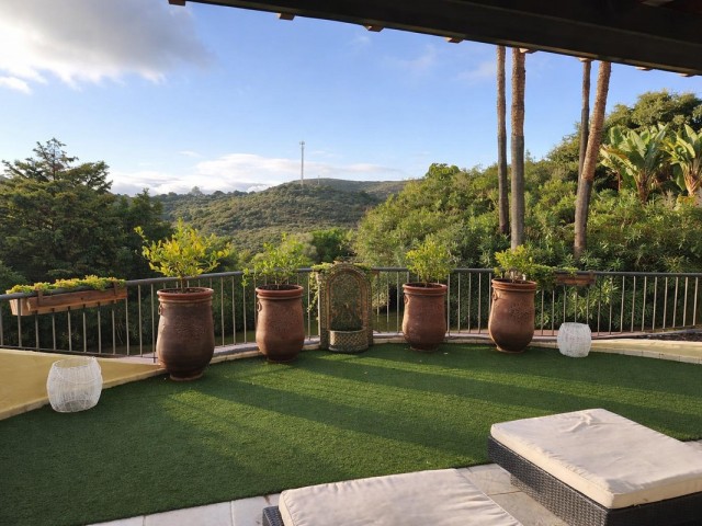 Huoneisto, San Roque Club, R5353939