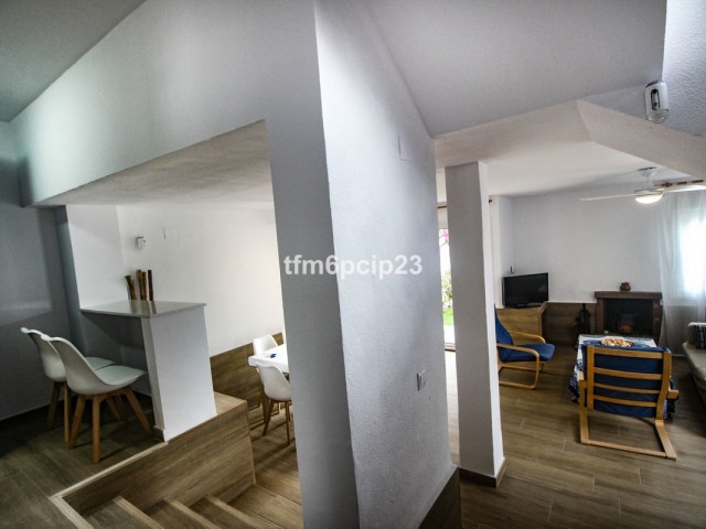 4 Makuuhuoneen Huvila Casares Playa