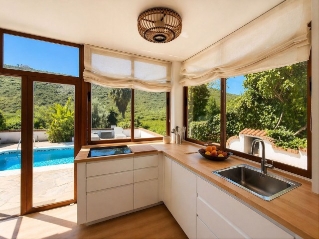 3 Makuuhuoneen Huvila Manilva