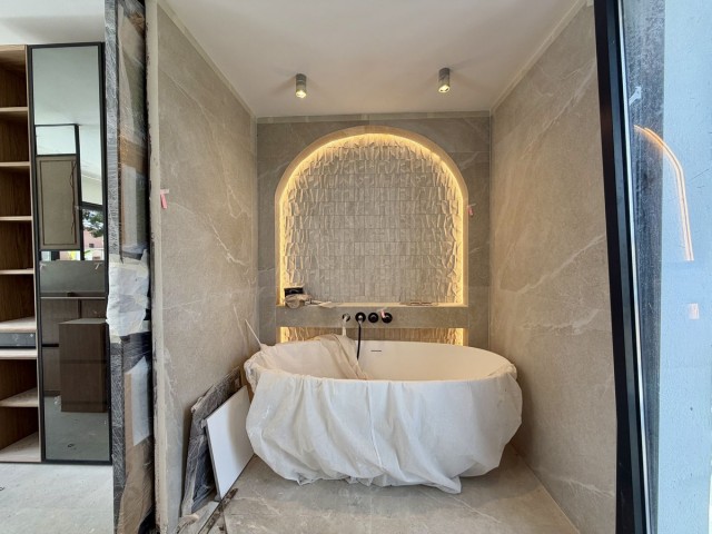 5 Makuuhuoneen Huvila San Pedro de Alcántara