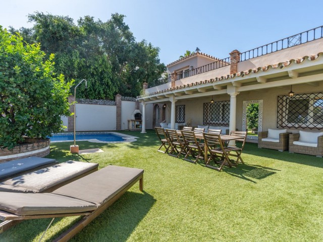 5 Makuuhuoneen Huvila San Pedro de Alcántara