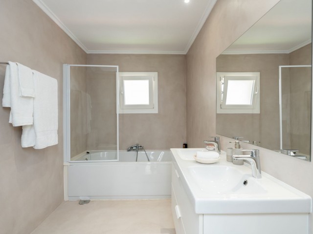 5 Makuuhuoneen Huvila San Pedro de Alcántara