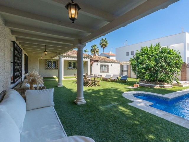 5 Makuuhuoneen Huvila San Pedro de Alcántara