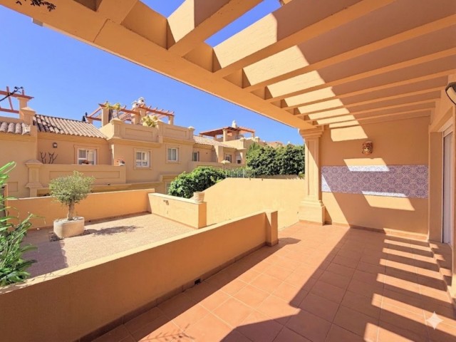 3 Schlafzimmer Reihenhaus in Estepona