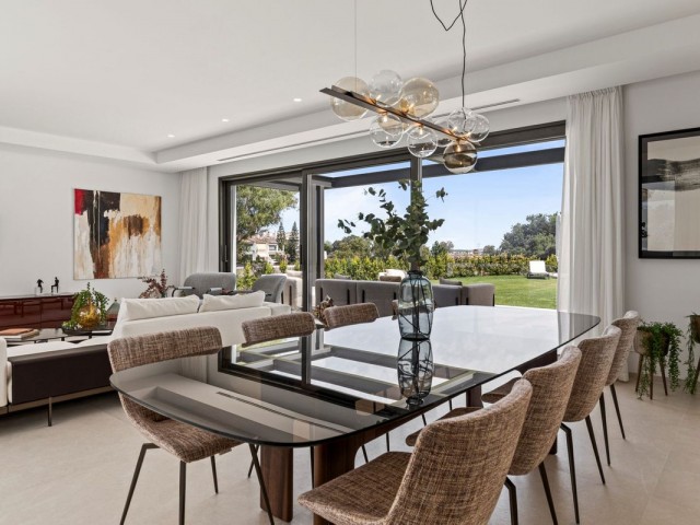 6 Makuuhuoneen Huvila Benahavís