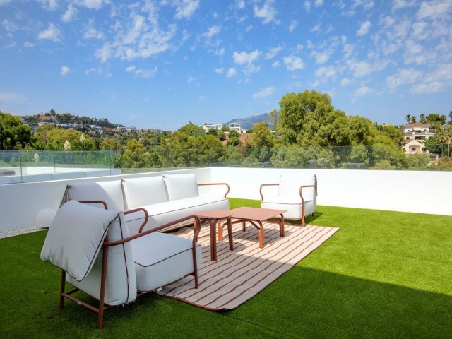 6 Makuuhuoneen Huvila Benahavís