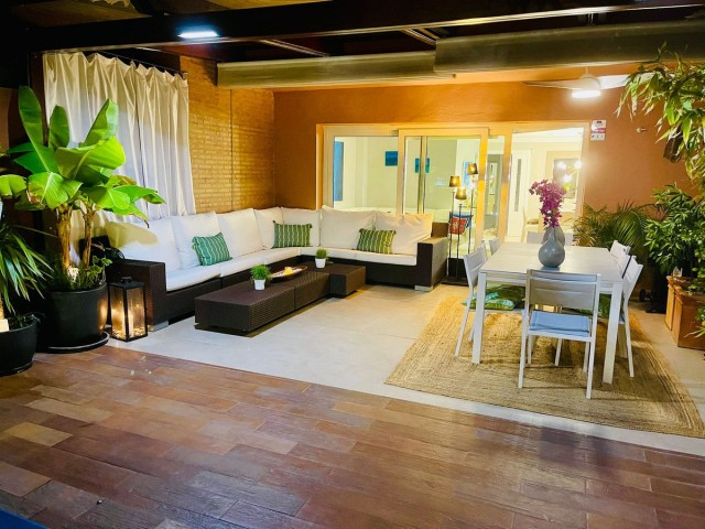 Reihenhaus, Bahía de Marbella, R5358190