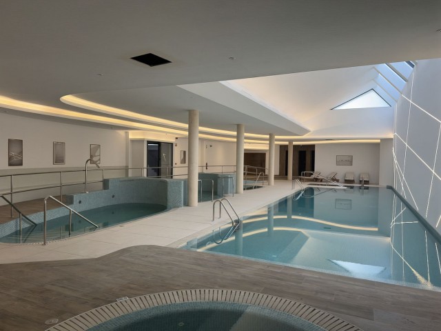 2 Makuuhuoneen Huoneisto Estepona