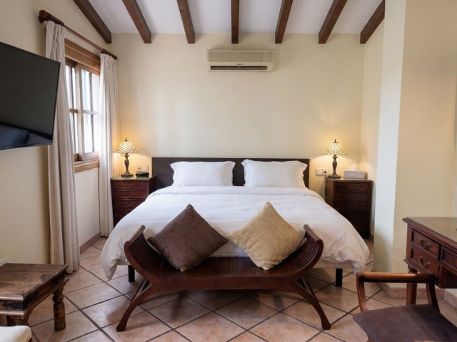 3 Makuuhuoneen Huvila Estepona