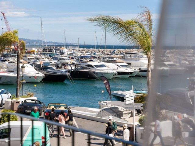 2 Soveroms Leilighet i Puerto Banús