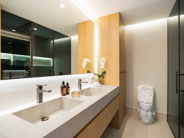 2 Soveroms Leilighet i Puerto Banús