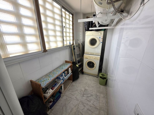 4 Makuuhuoneen Huoneisto Torremolinos