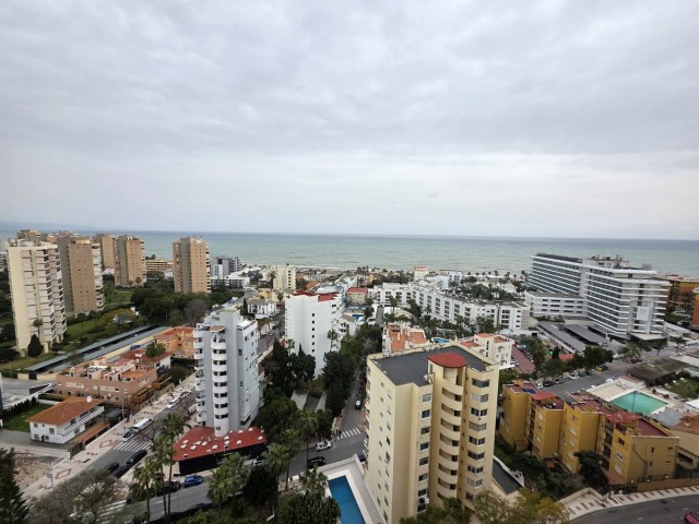 4 Schlafzimmer Apartment in Torremolinos