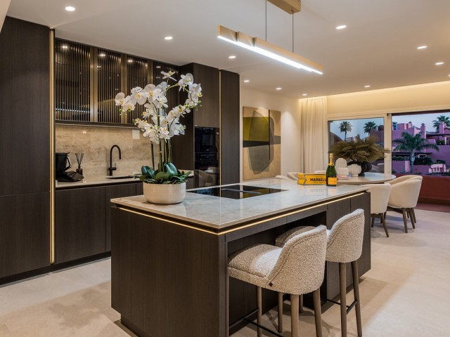 3 Makuuhuoneen Huoneisto Estepona