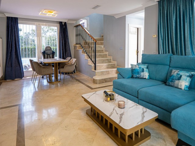 Reihenhaus, Nueva Andalucia