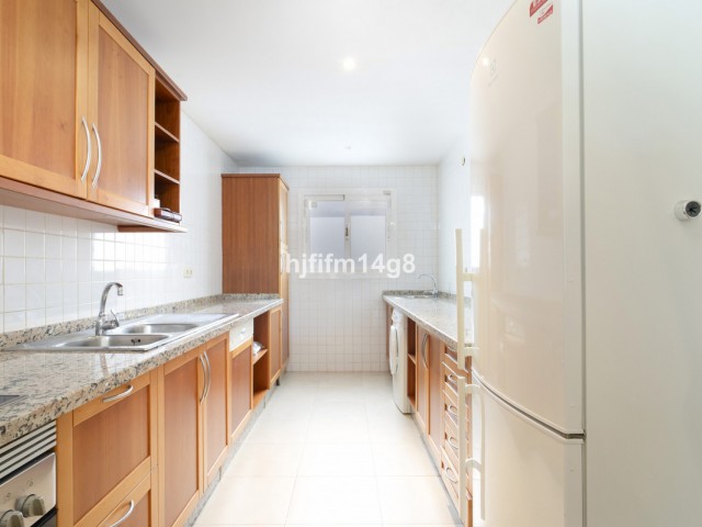 3 Makuuhuoneen Huoneisto Nueva Andalucía