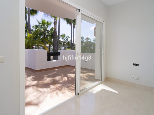 3 Makuuhuoneen Huoneisto Nueva Andalucía