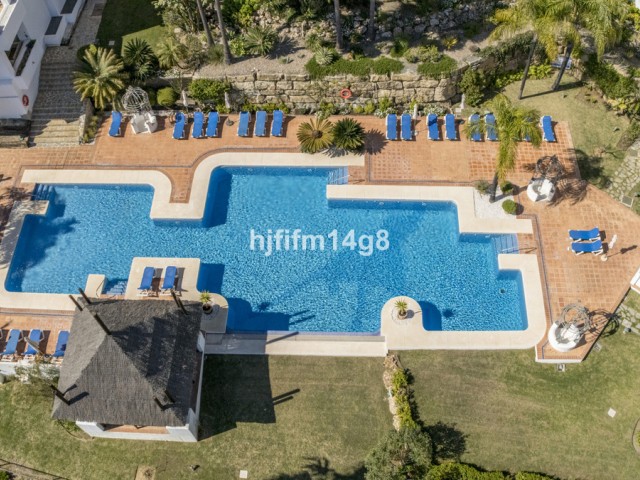 3 Makuuhuoneen Huoneisto Nueva Andalucía