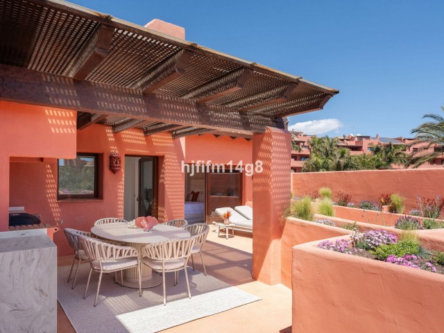 3 Makuuhuoneen Huoneisto Estepona