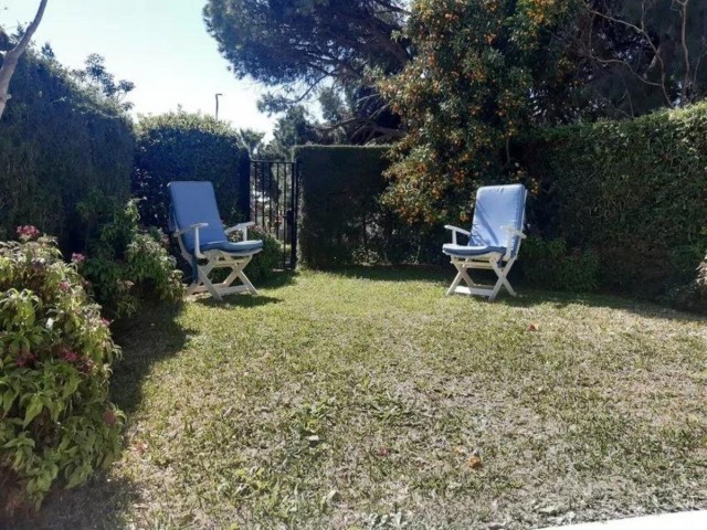 5 Makuuhuoneen Rivitalo Cabopino