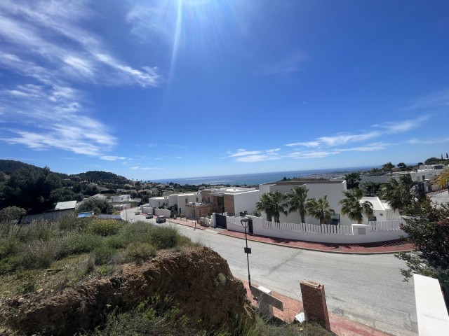 Plot in Mijas